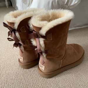 Ugg’s with bows!!